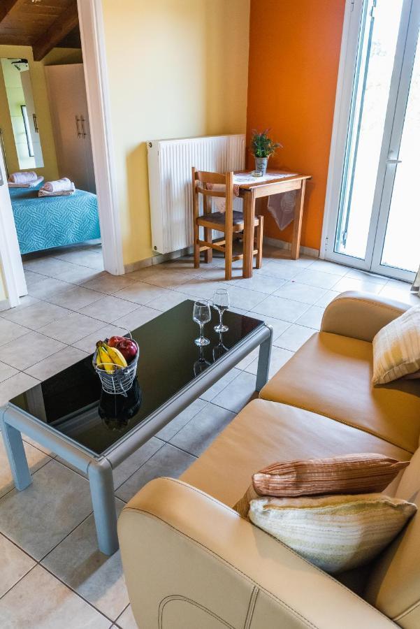 Julia΄S Apartment Alepou Экстерьер фото